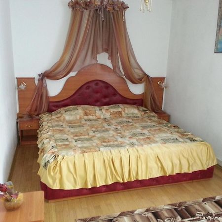 Volter Hotel Лвив Екстериор снимка