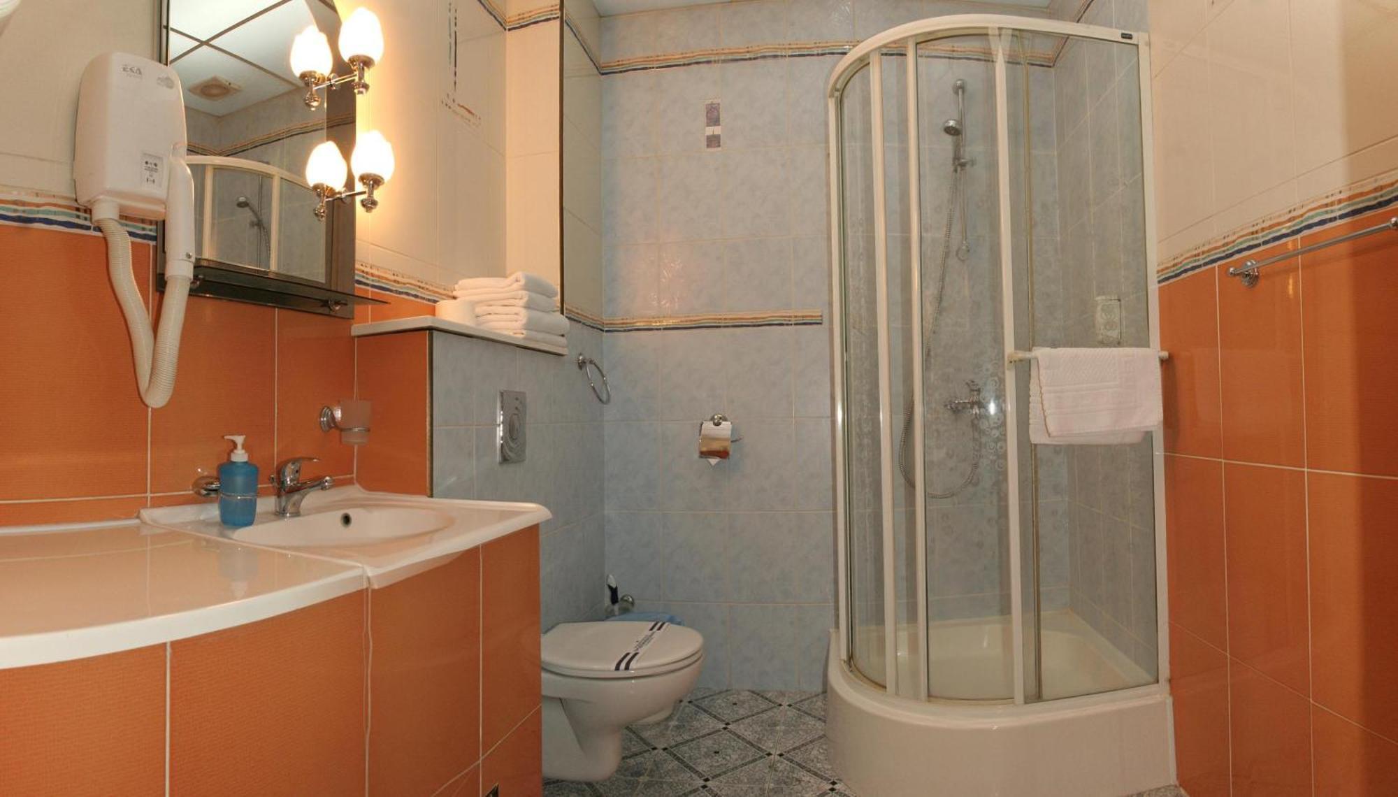 Volter Hotel Лвив Екстериор снимка