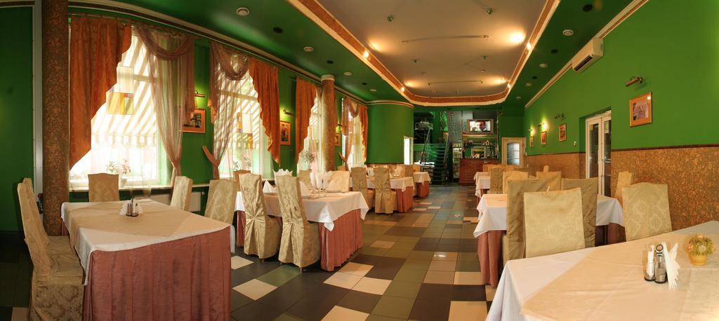 Volter Hotel Лвив Екстериор снимка
