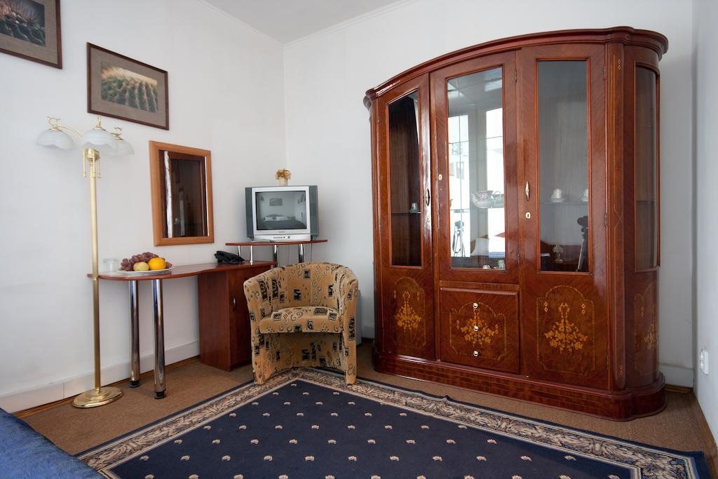 Volter Hotel Лвив Екстериор снимка