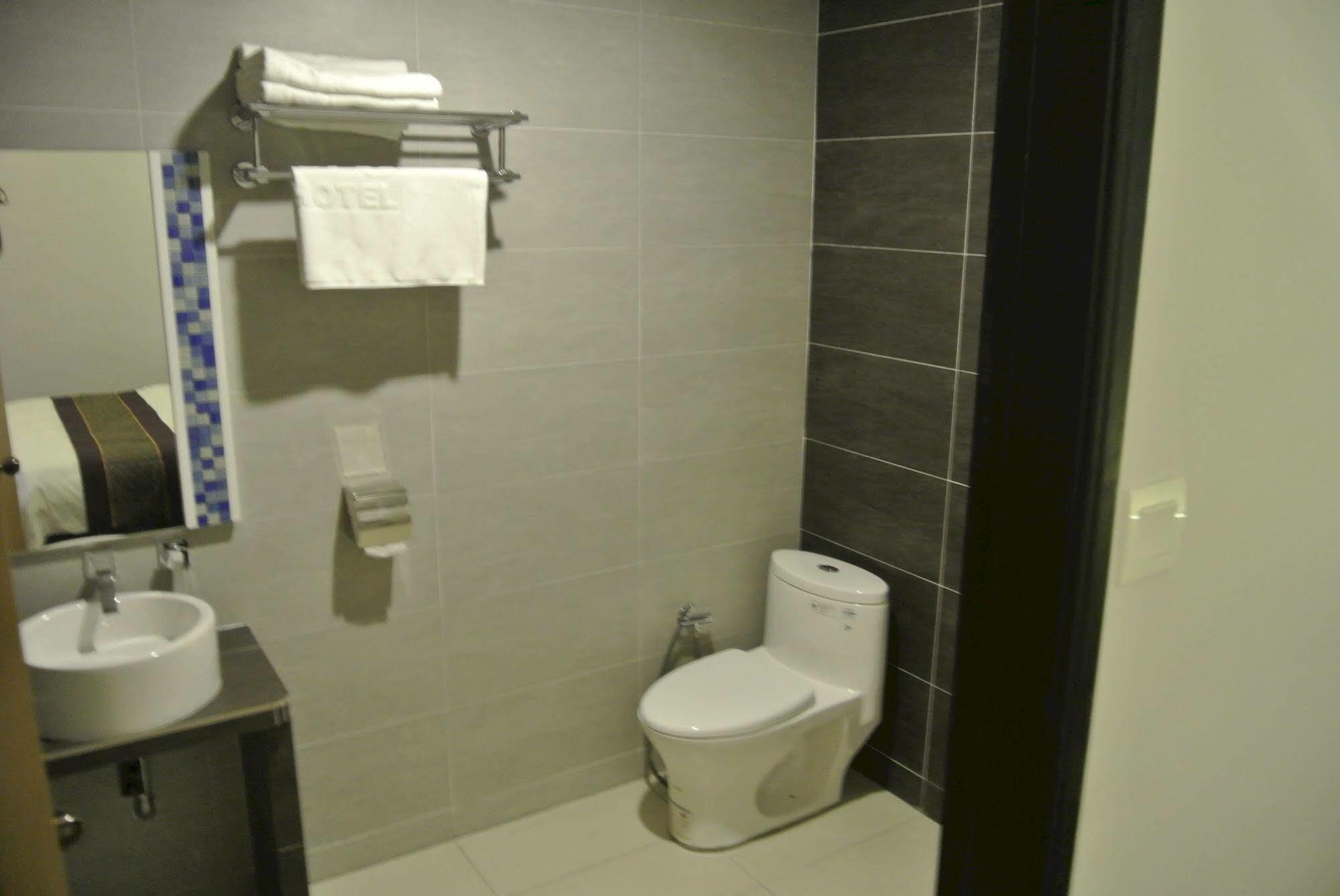 Volter Hotel Лвив Екстериор снимка